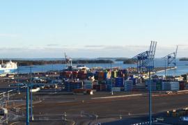 Порт Хамина-Котка нарастил перевалку грузов за 11 месяцев на 11%